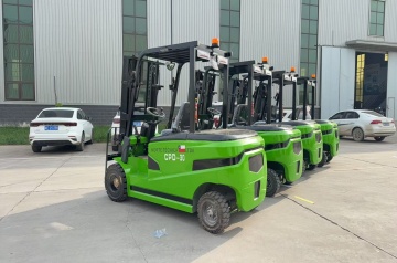 Dock Forklift: The Unsung Hero of Every Loading Dock