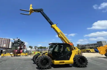 The Case 584C Forklift: The Four Thousand Pound Workhorse That Refuses to Die