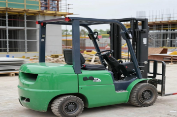 Adjustable Forklift: The One Machine That Fits Multiple Jobs