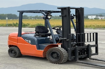 3-Wheel Electric Forklift – The Complete 2026 Buyer’s Guide