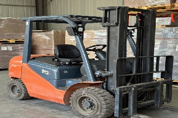 Forklift AGV – The Complete 2026 Buyer‘s Guide