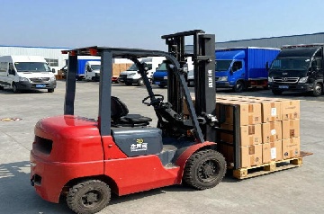 Pallet Forklifts: A Complete Guide to Types, Costs, and Weights