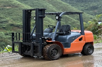 Bobcat Electric Forklift – 2026 Complete Model and Buyer‘s Guide