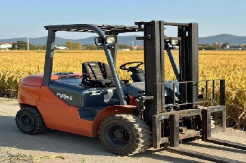 Caterpillar Electric Forklift – The Complete 2026 Buyer‘s Guide