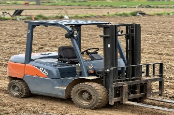 How to Buy an Electric Forklift – The Complete 2026 Guide