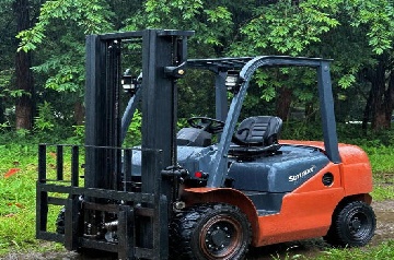 How Much Does a Genie Forklift Cost? A Quick Price Guide