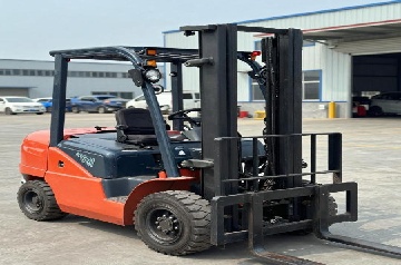 Forklift Sales Birmingham – 2026 Complete Buyer‘s Guide